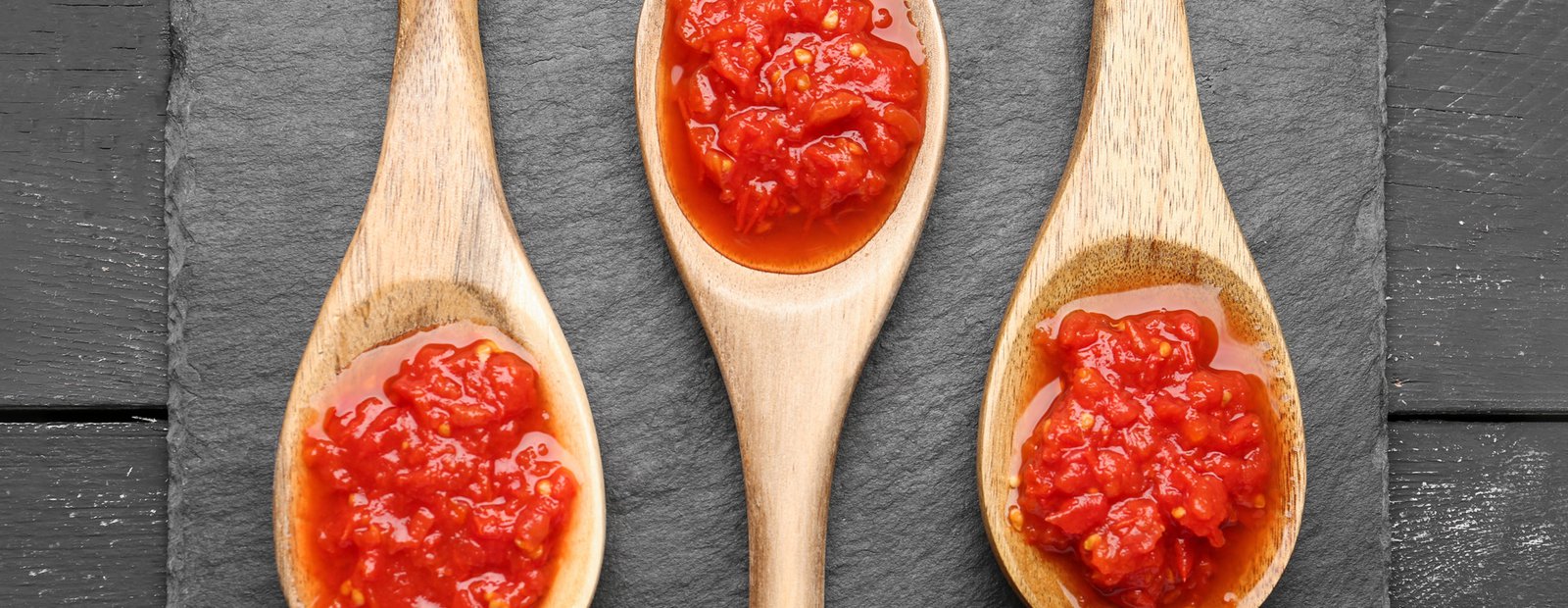 The history of tomato sauce: Arab and Italian traditions