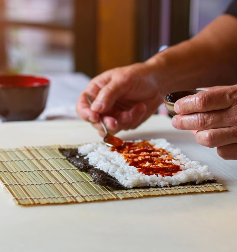 革新と伝統：和食フュージョンにおけるパッサータ・ディ・ポモドーロ