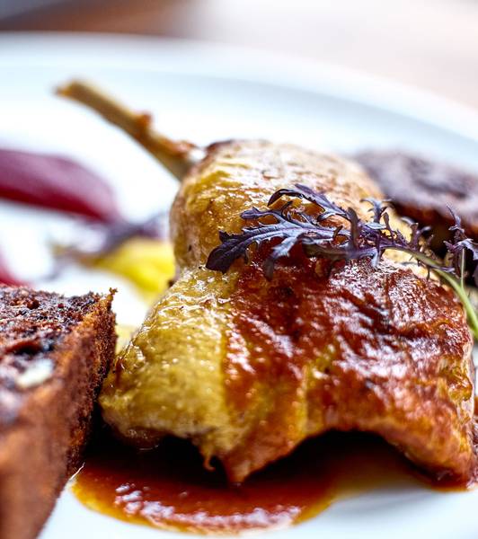 Утка под соусом