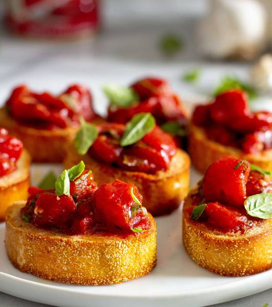 Bruschetta Pomì x Monini