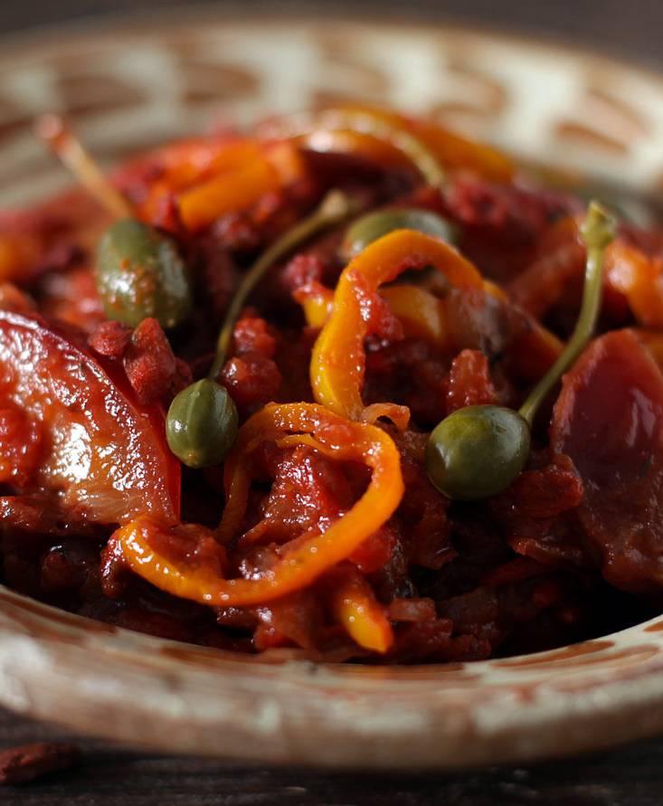 Chutney di pomodoro, prugne e peperoni