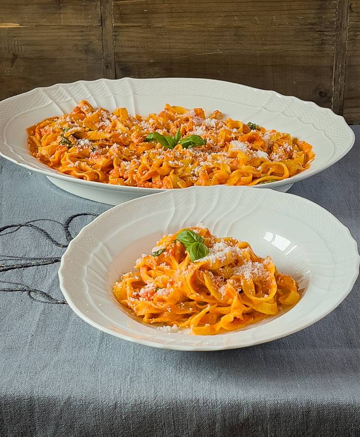 Fettuccine all’uovo al pomodoro e mascarpone