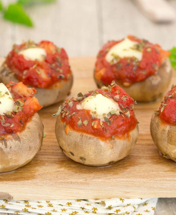 Funghi ripieni alla pizza