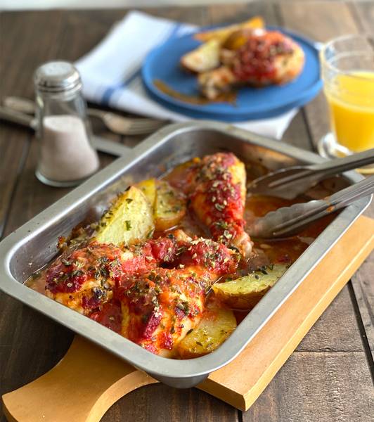 Pollo asado al limón y tomate