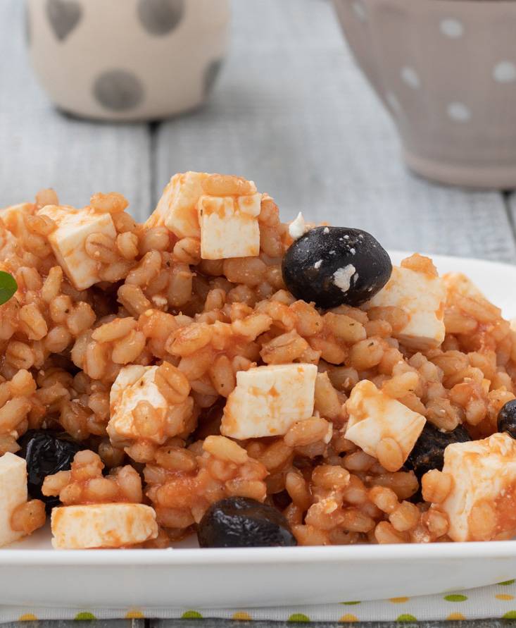 Orzo con pomodoro e feta