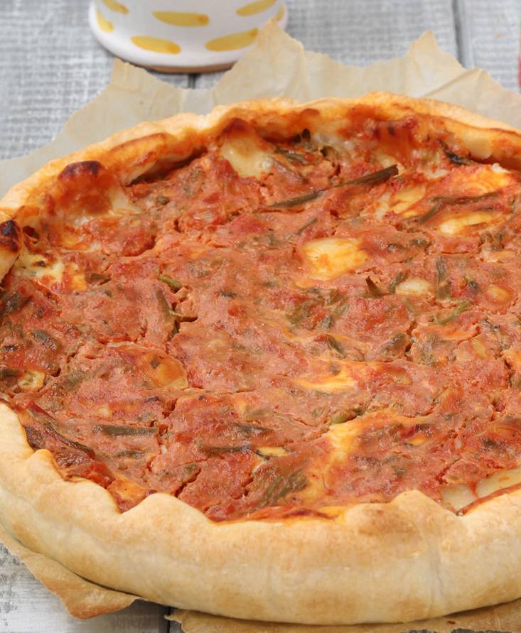 Torta salata asparagi e pomodoro