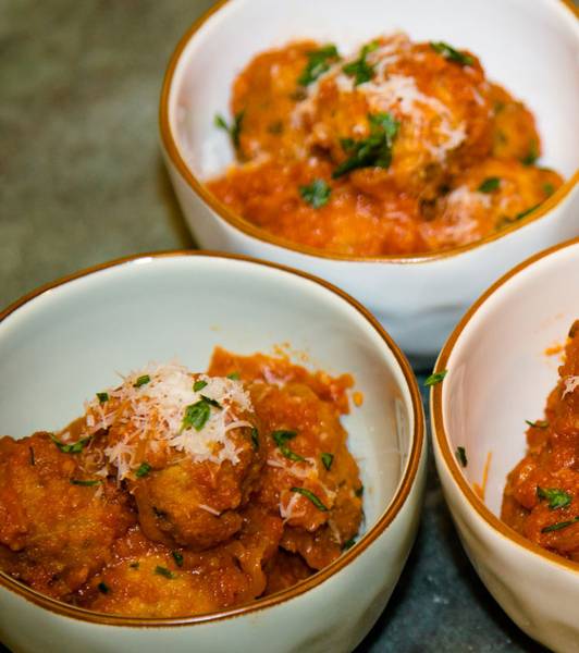 Veal Meatballs with Tomato and White Wine Sauce