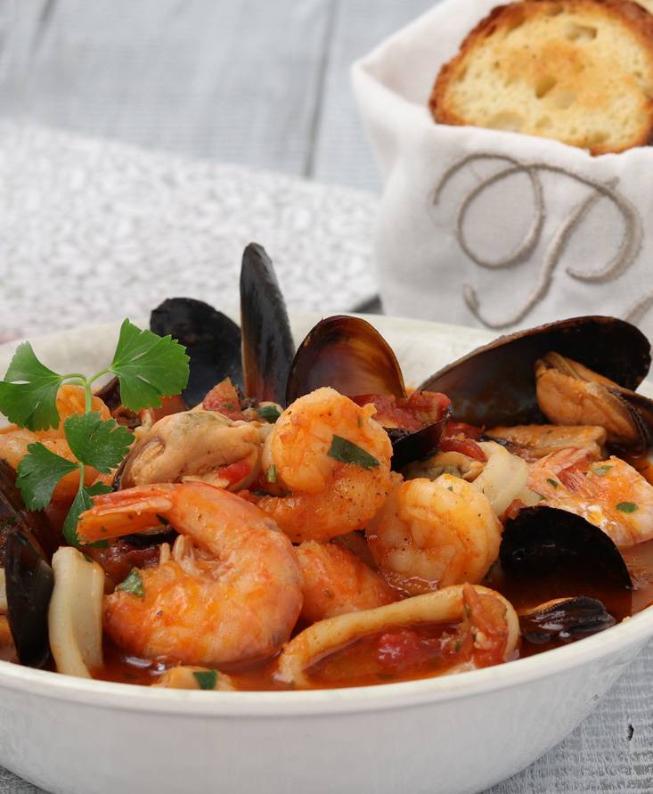 Zuppa di pesce con i crostini