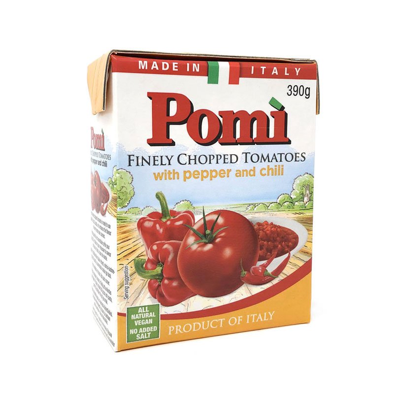Pomì Finely chopped tomatoes with pepper and chilly